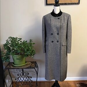 Gray Double-Breasted Long Coat, tweed, wool, size medium, great preowned condt